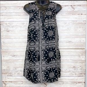 TOBI Mandala Pattern Lace Up Front Sleeveless Tunic Tank Top